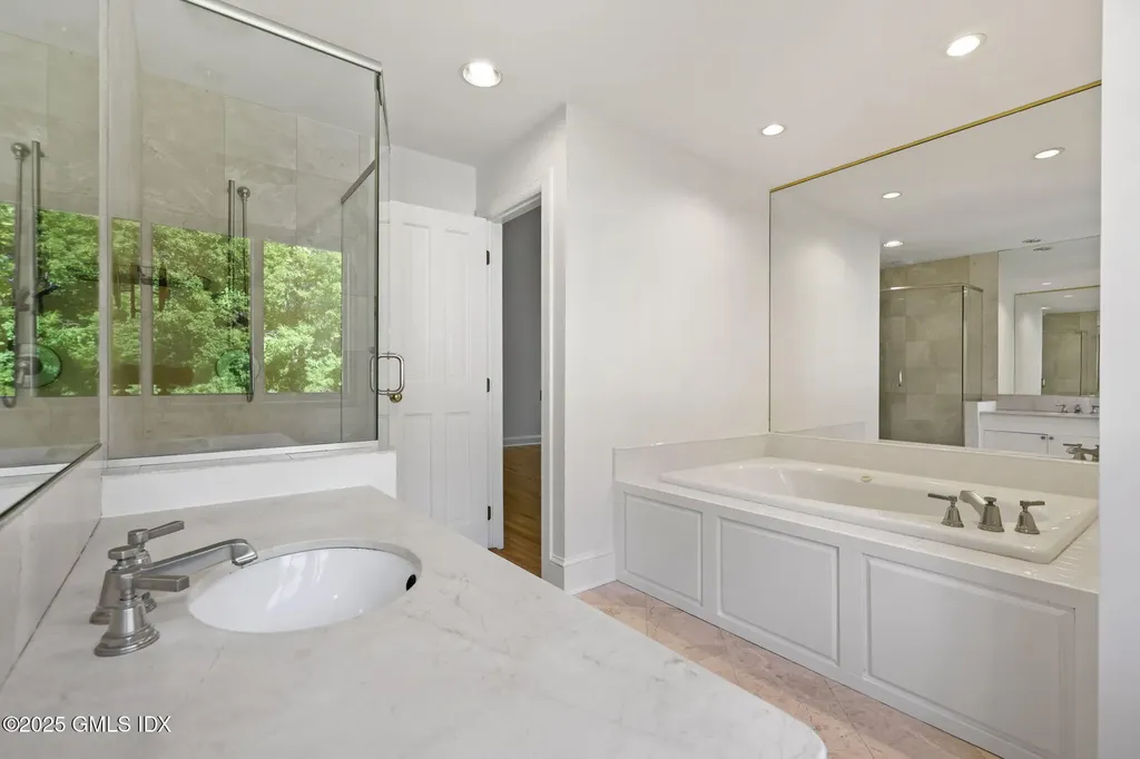 333 Palmer Hill Road Riverside CT 06878