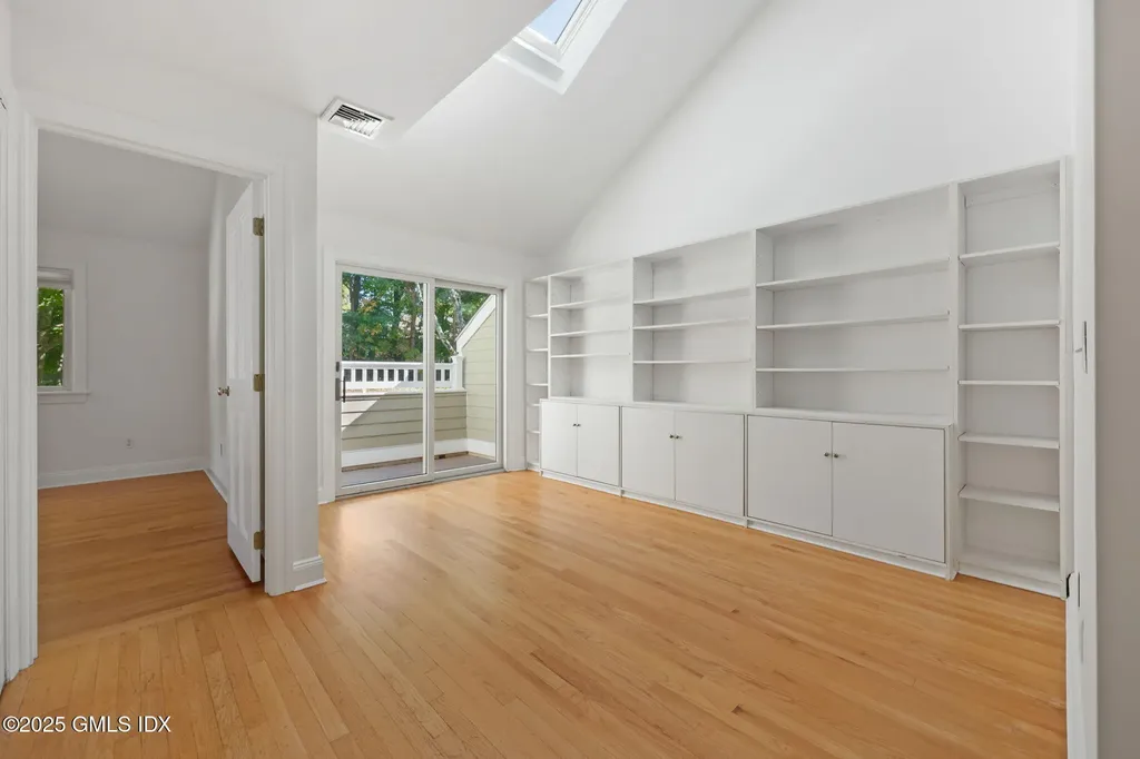 333 Palmer Hill Road Riverside CT 06878