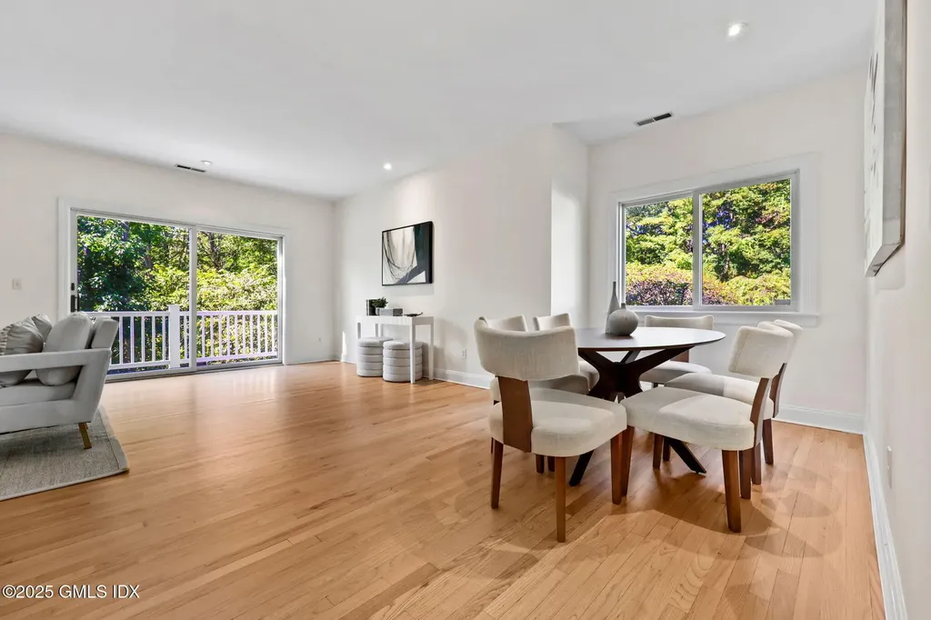 333 Palmer Hill Road Riverside CT 06878