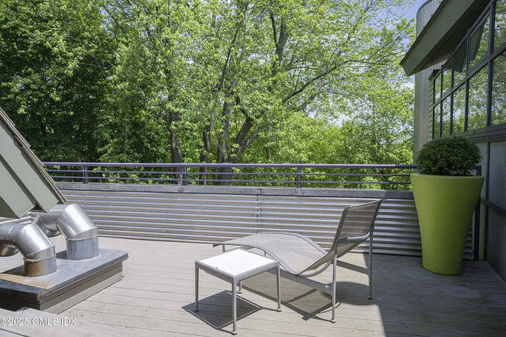 490 North Street Greenwich CT 06830