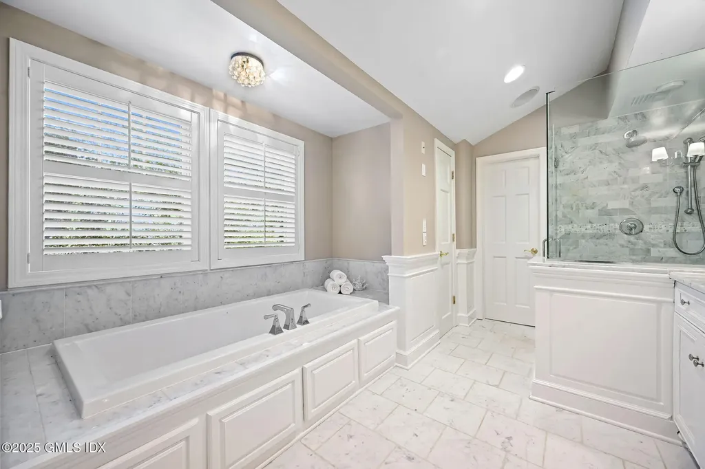 93 Rockledge Drive Stamford CT 06902