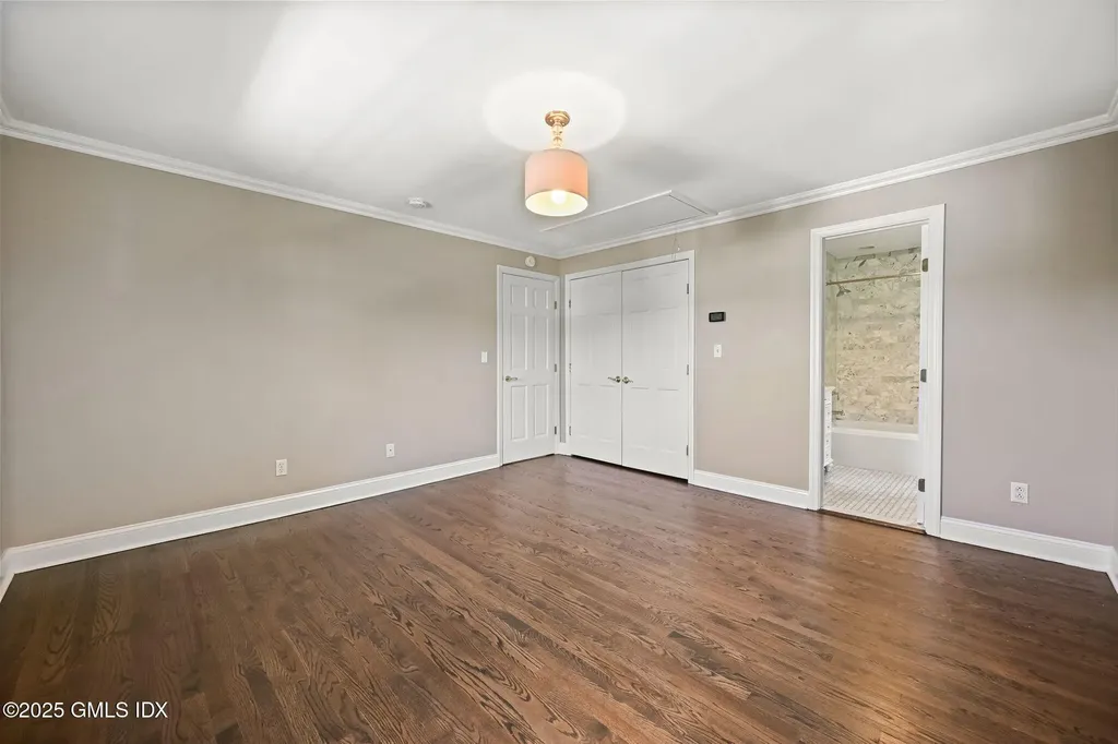 93 Rockledge Drive Stamford CT 06902