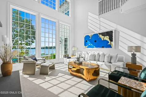 19 Weeds Landing Darien CT 06820