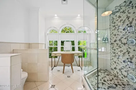 19 Weeds Landing Darien CT 06820