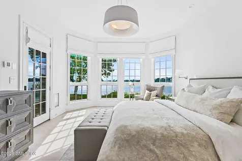 19 Weeds Landing Darien CT 06820