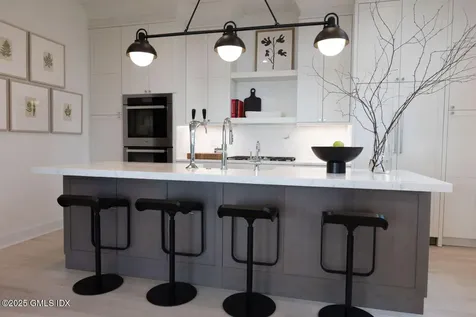 19 Weeds Landing Darien CT 06820