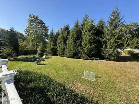 519 E Putnam Avenue Greenwich CT 06830