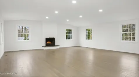 519 E Putnam Avenue Greenwich CT 06830