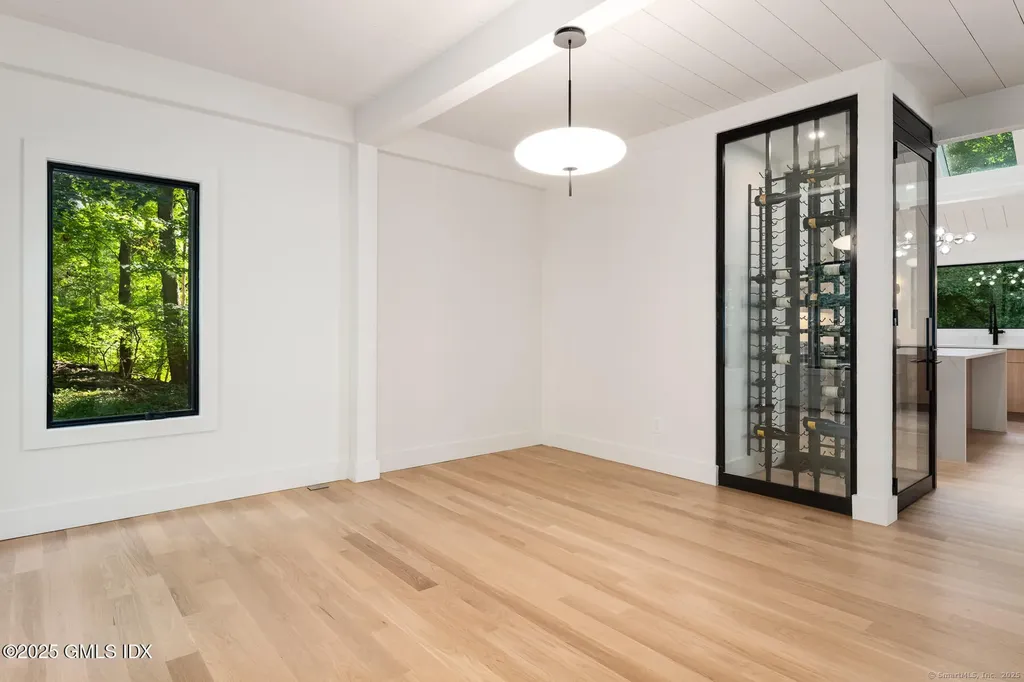 10 Tomahawk Lane Greenwich CT 06830