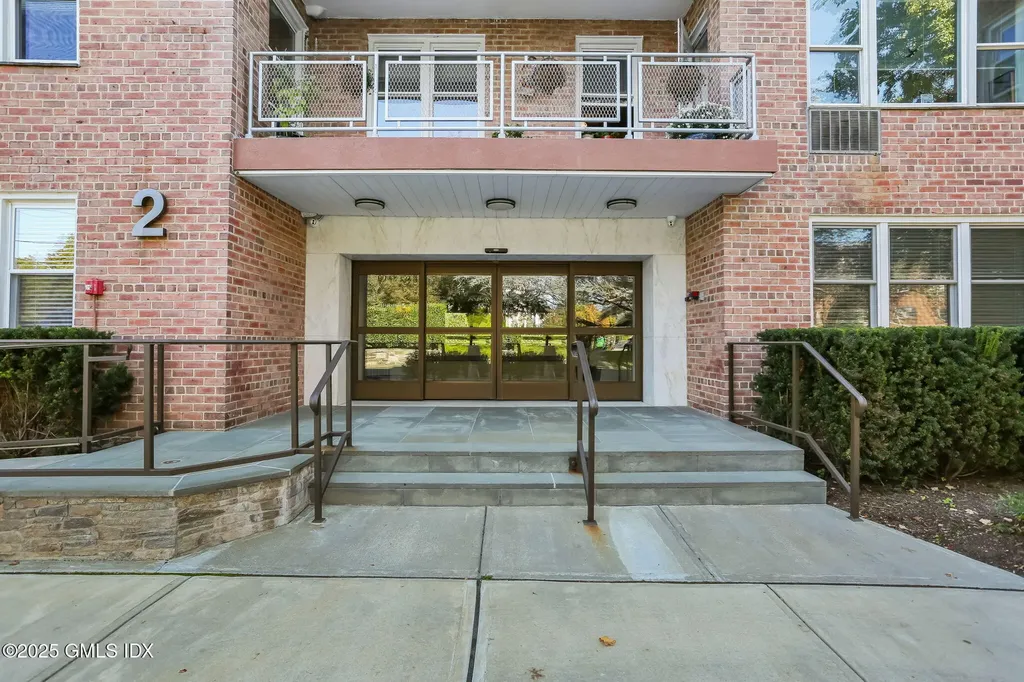 2 Putnam Hill Greenwich CT 06830