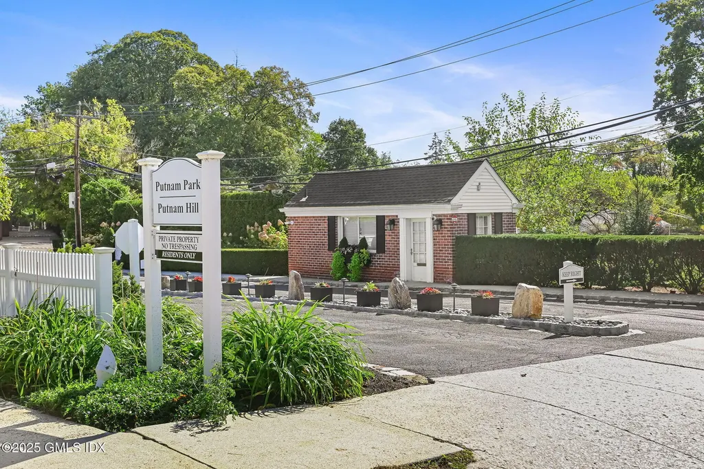 2 Putnam Hill Greenwich CT 06830