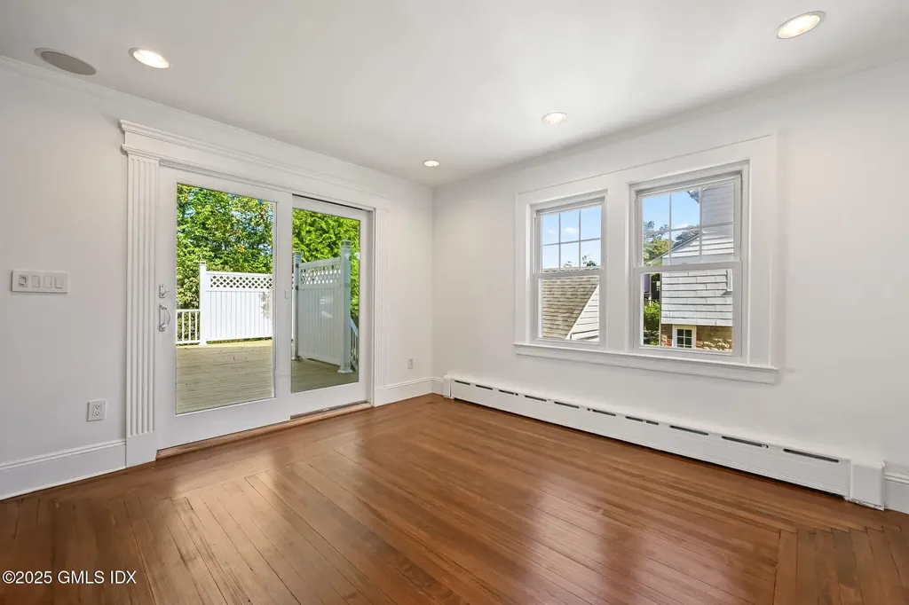 30 High Street Greenwich CT 06830