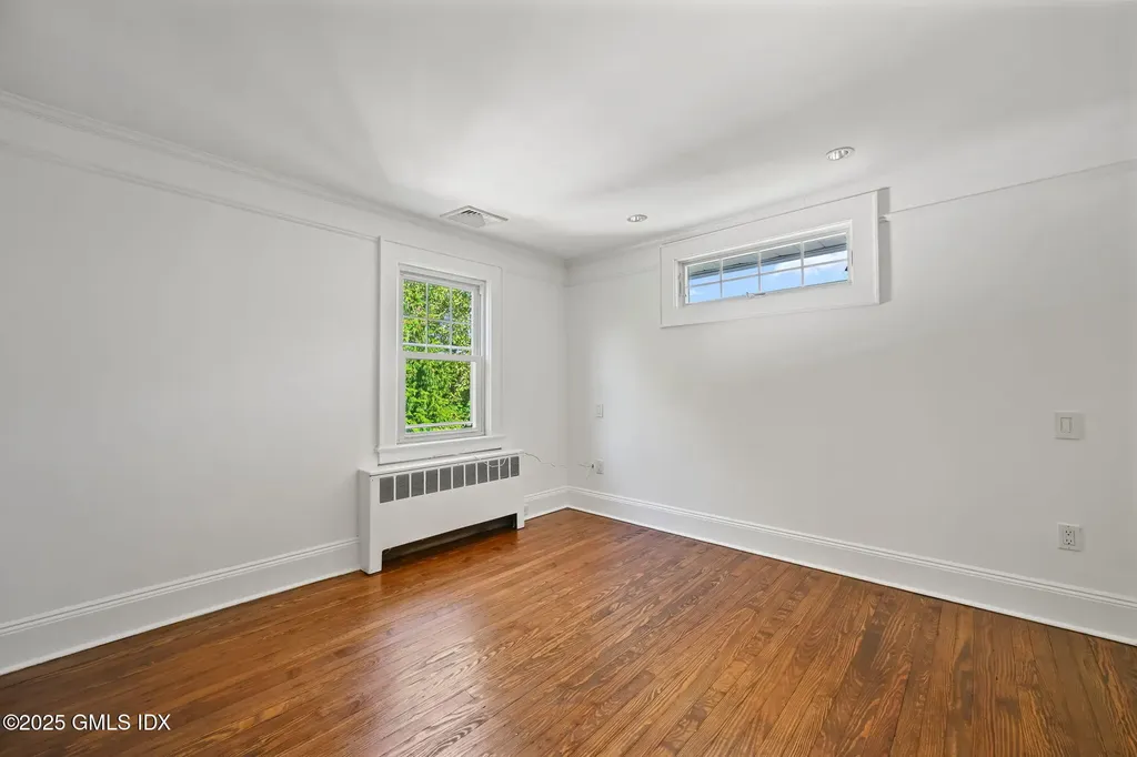 30 High Street Greenwich CT 06830