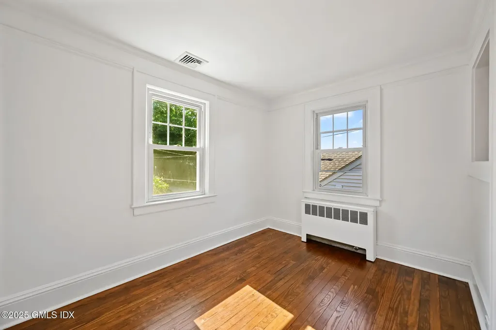 30 High Street Greenwich CT 06830