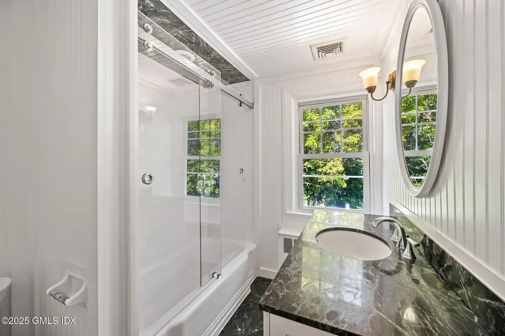 30 High Street Greenwich CT 06830