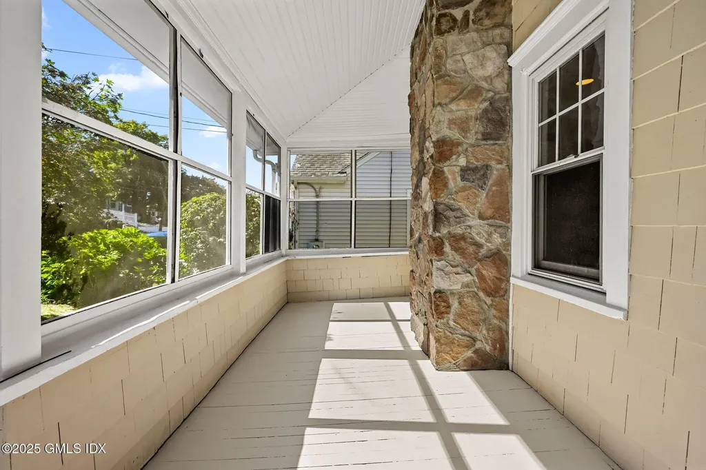 30 High Street Greenwich CT 06830