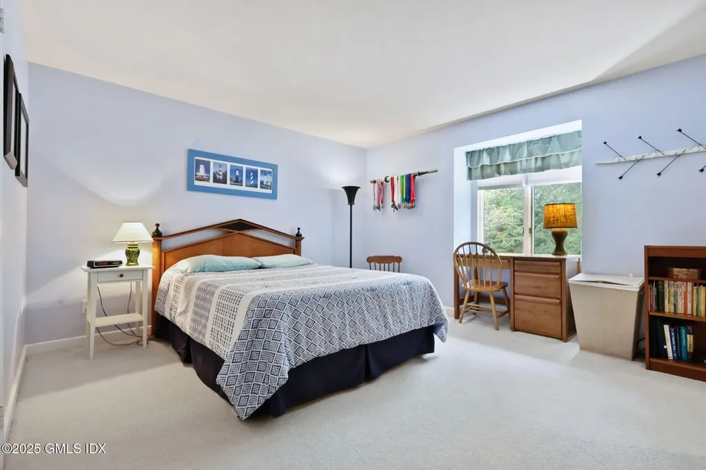 78 Londonderry Drive Greenwich CT 06830