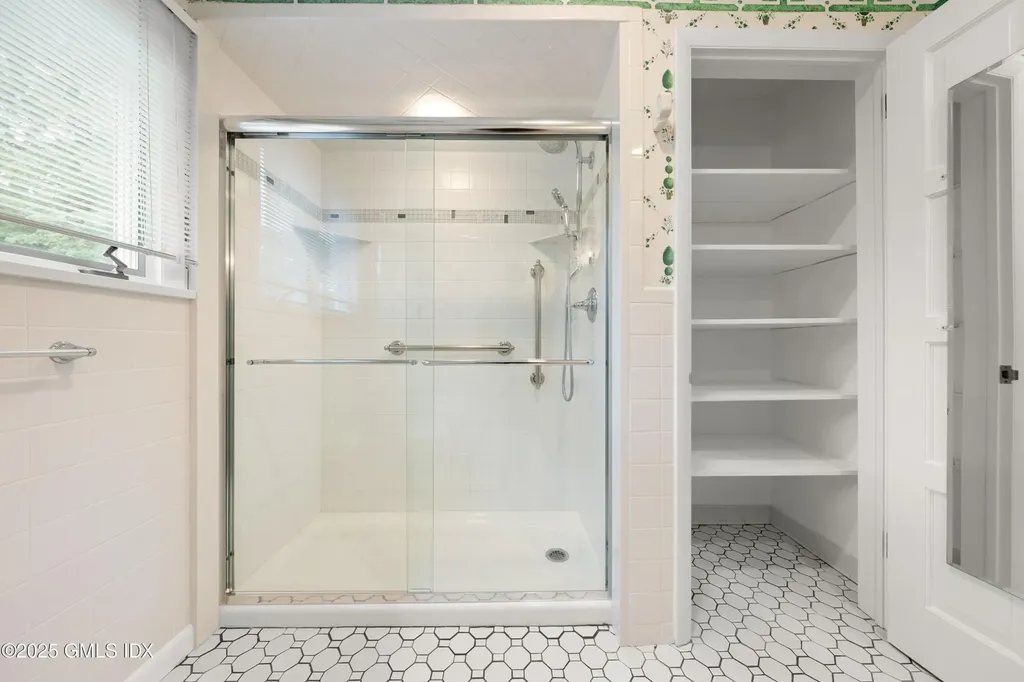 21 Harkim Road Greenwich CT 06831