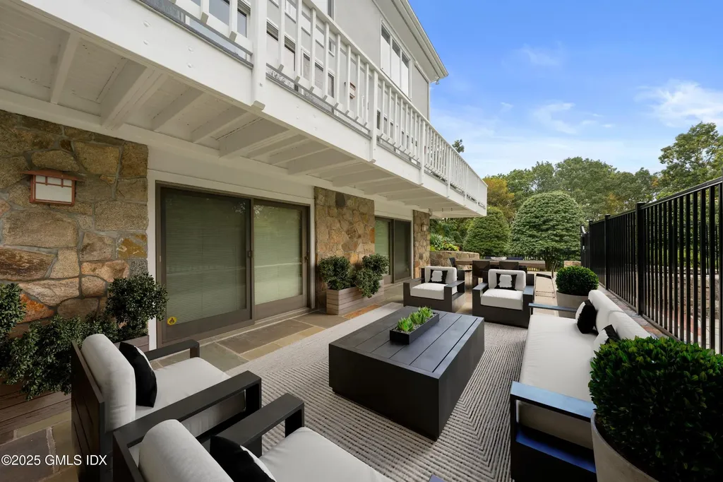 21 Harkim Road Greenwich CT 06831