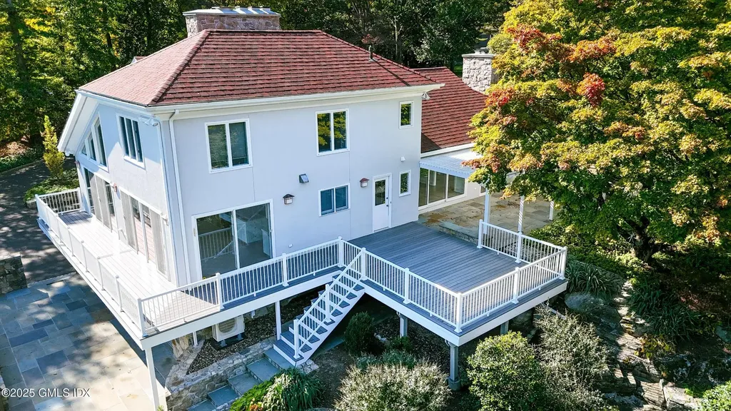 21 Harkim Road Greenwich CT 06831