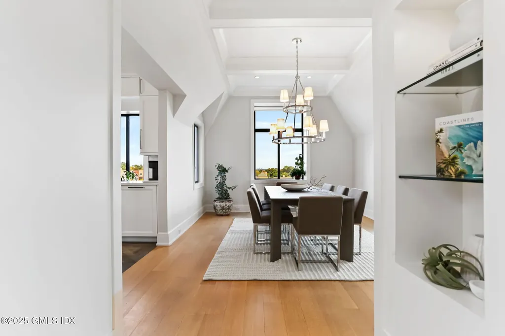 4 Lafayette Court Greenwich CT 06830