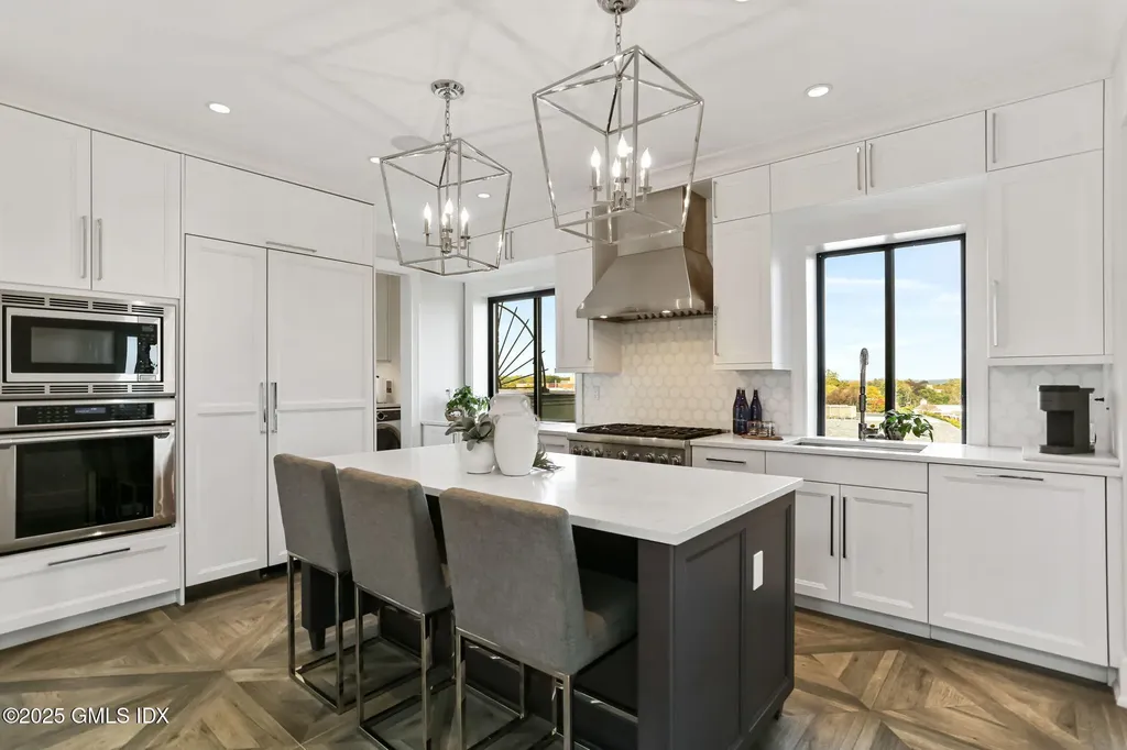 4 Lafayette Court Greenwich CT 06830