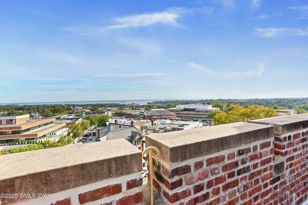 4 Lafayette Court Greenwich CT 06830