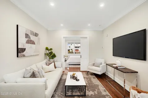 31 East Avenue New Canaan CT 06840