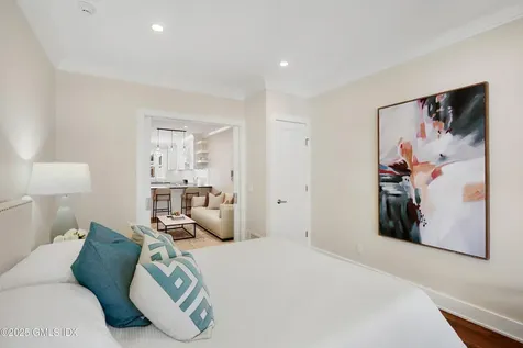 31 East Avenue New Canaan CT 06840