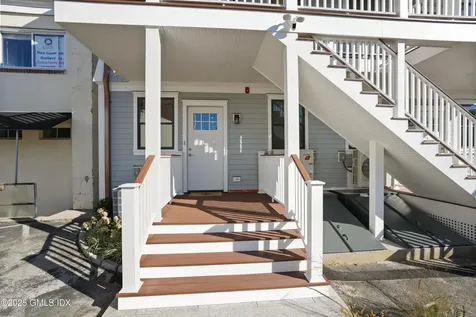 31 East Avenue New Canaan CT 06840