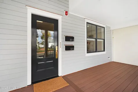 31 East Avenue New Canaan CT 06840