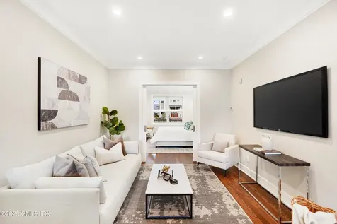 31 East Avenue New Canaan CT 06840