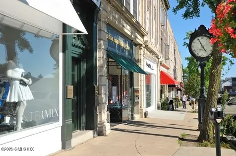 44 Greenwich Avenue Greenwich CT 06830