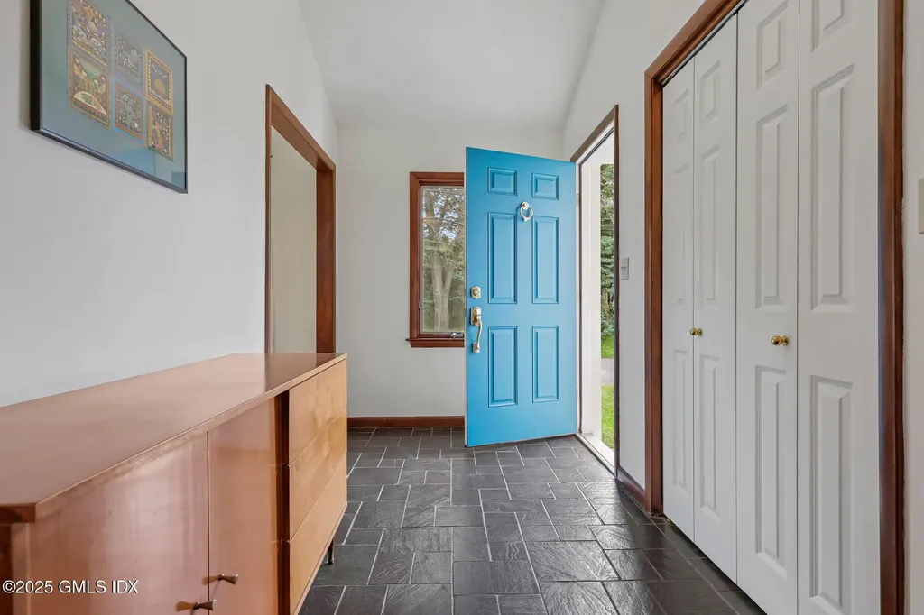 23 Silver Beech Road Riverside CT 06878