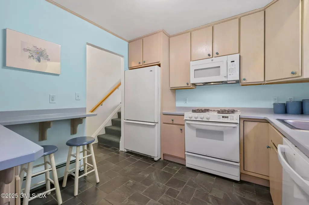 23 Silver Beech Road Riverside CT 06878