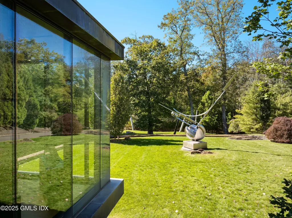 71 N Porchuck Road Greenwich CT 06831