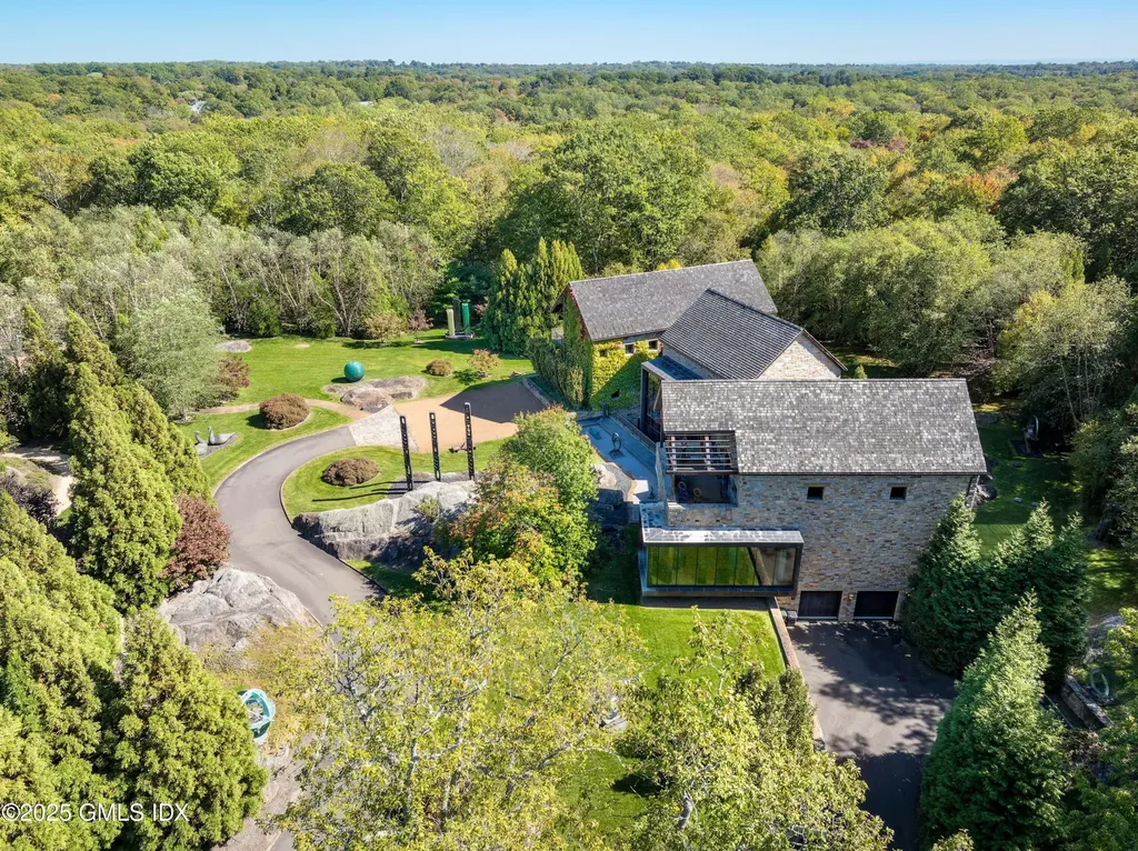 71 N Porchuck Road Greenwich CT 06831