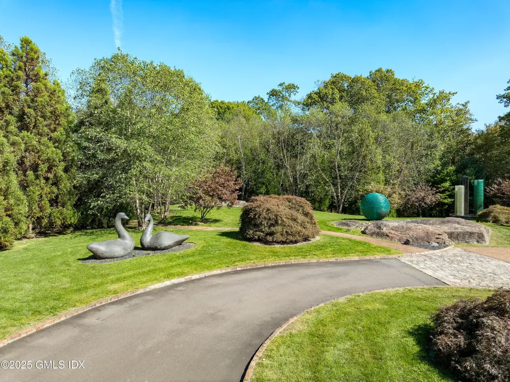 71 N Porchuck Road Greenwich CT 06831