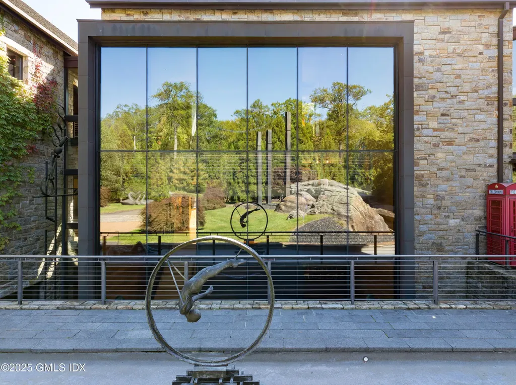 71 N Porchuck Road Greenwich CT 06831