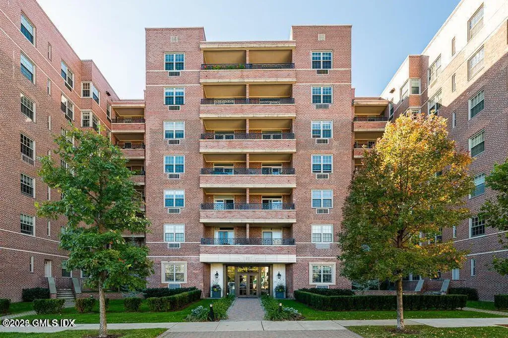 20 Church Street Greenwich CT 06830