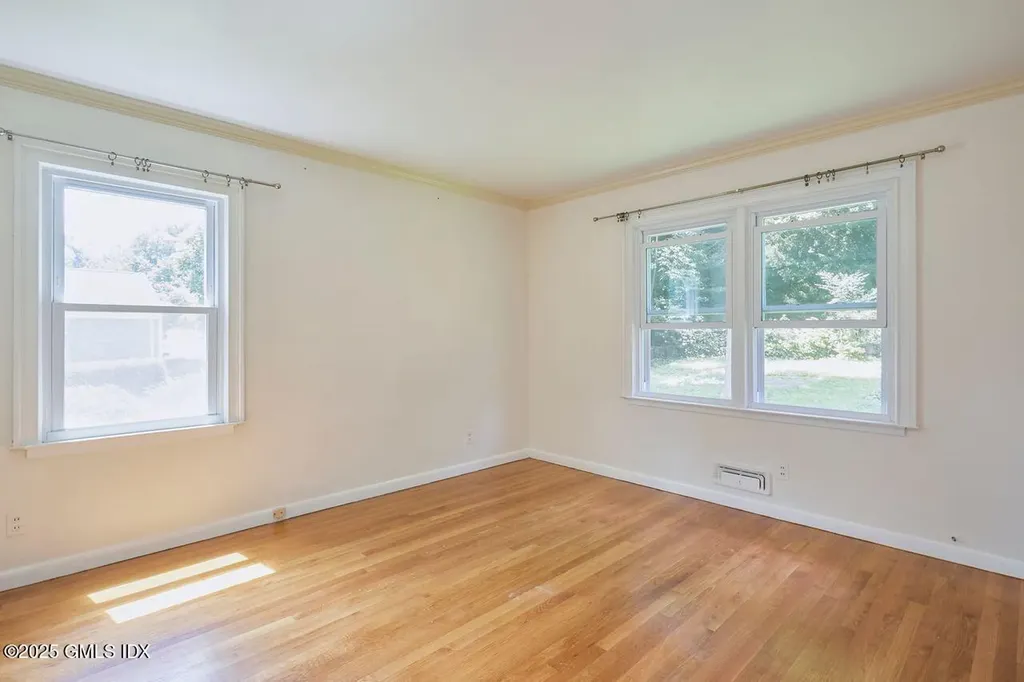 39 Mallard Drive Greenwich CT 06830