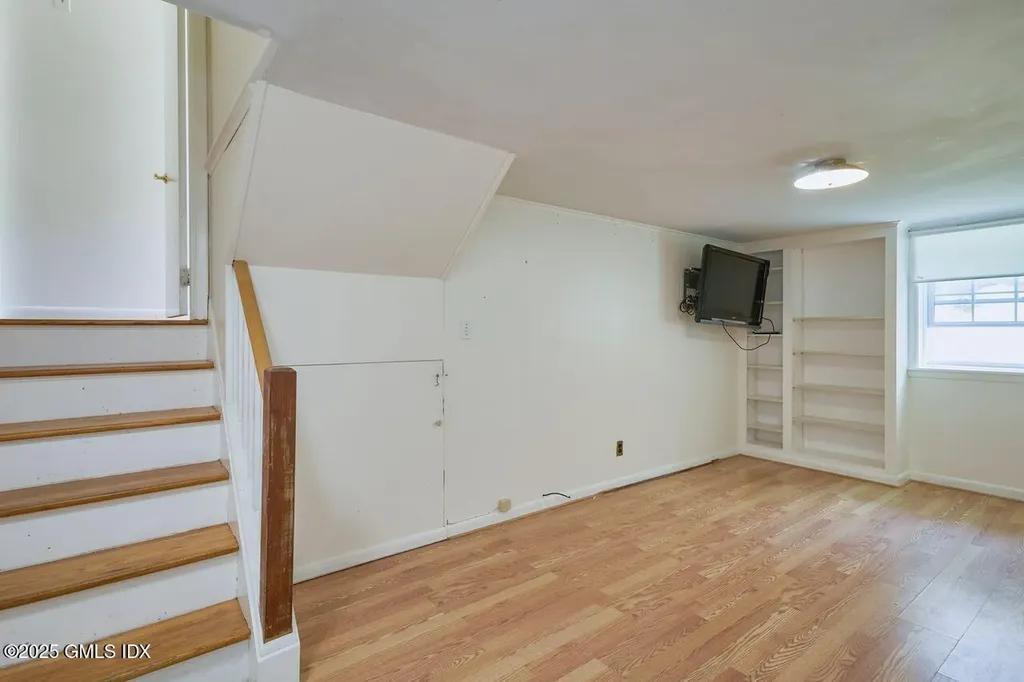 39 Mallard Drive Greenwich CT 06830