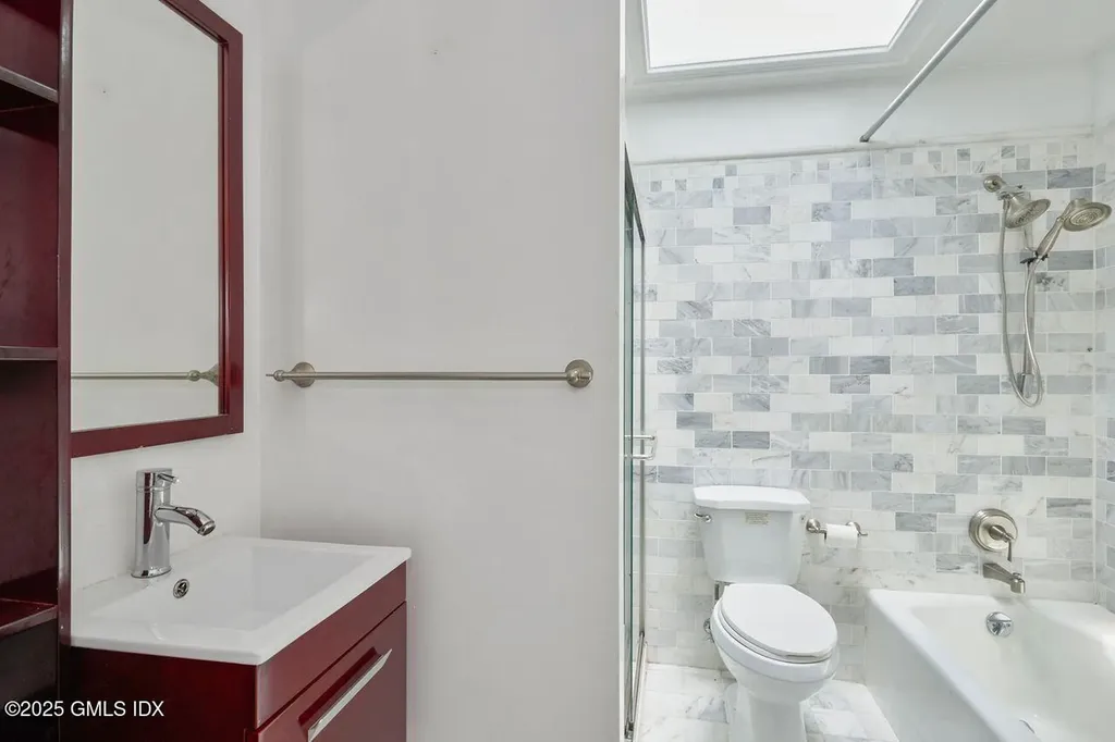 39 Mallard Drive Greenwich CT 06830