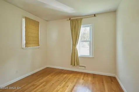 39 Mallard Drive Greenwich CT 06830