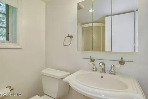 39 Mallard Drive Greenwich CT 06830