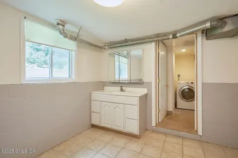 39 Mallard Drive Greenwich CT 06830