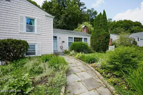39 Mallard Drive Greenwich CT 06830