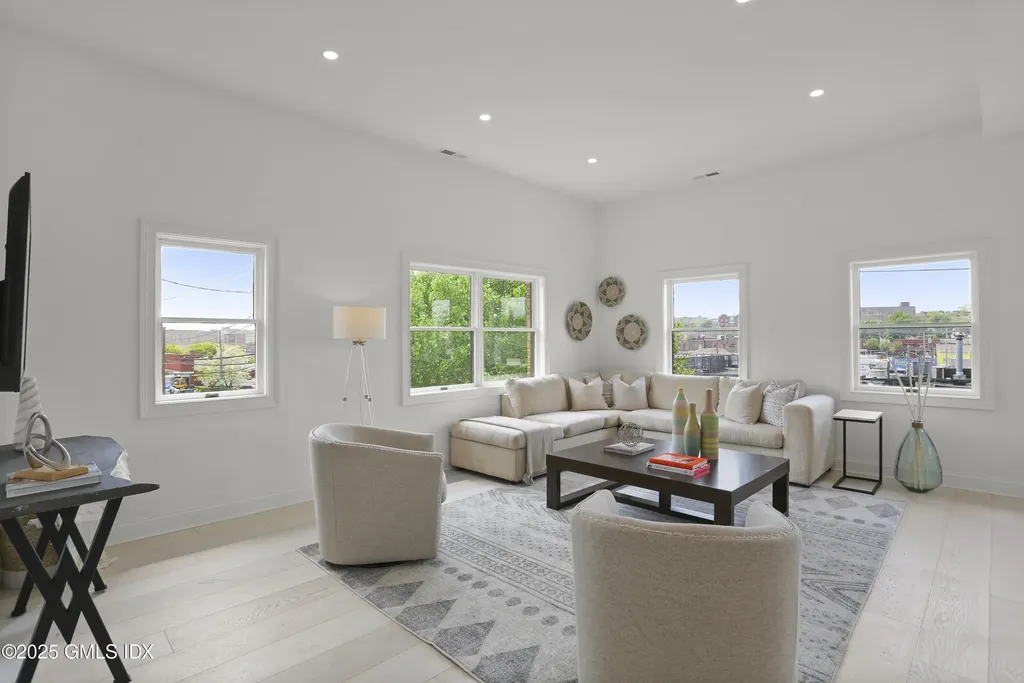 111 Mill Street Greenwich CT 06830