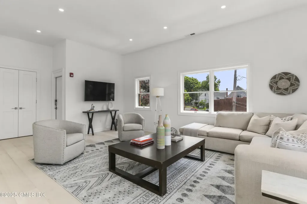 111 Mill Street Greenwich CT 06830