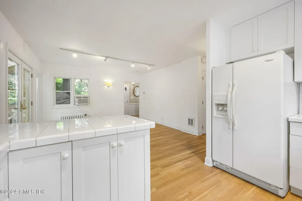 14 Grove Lane Greenwich CT 06831